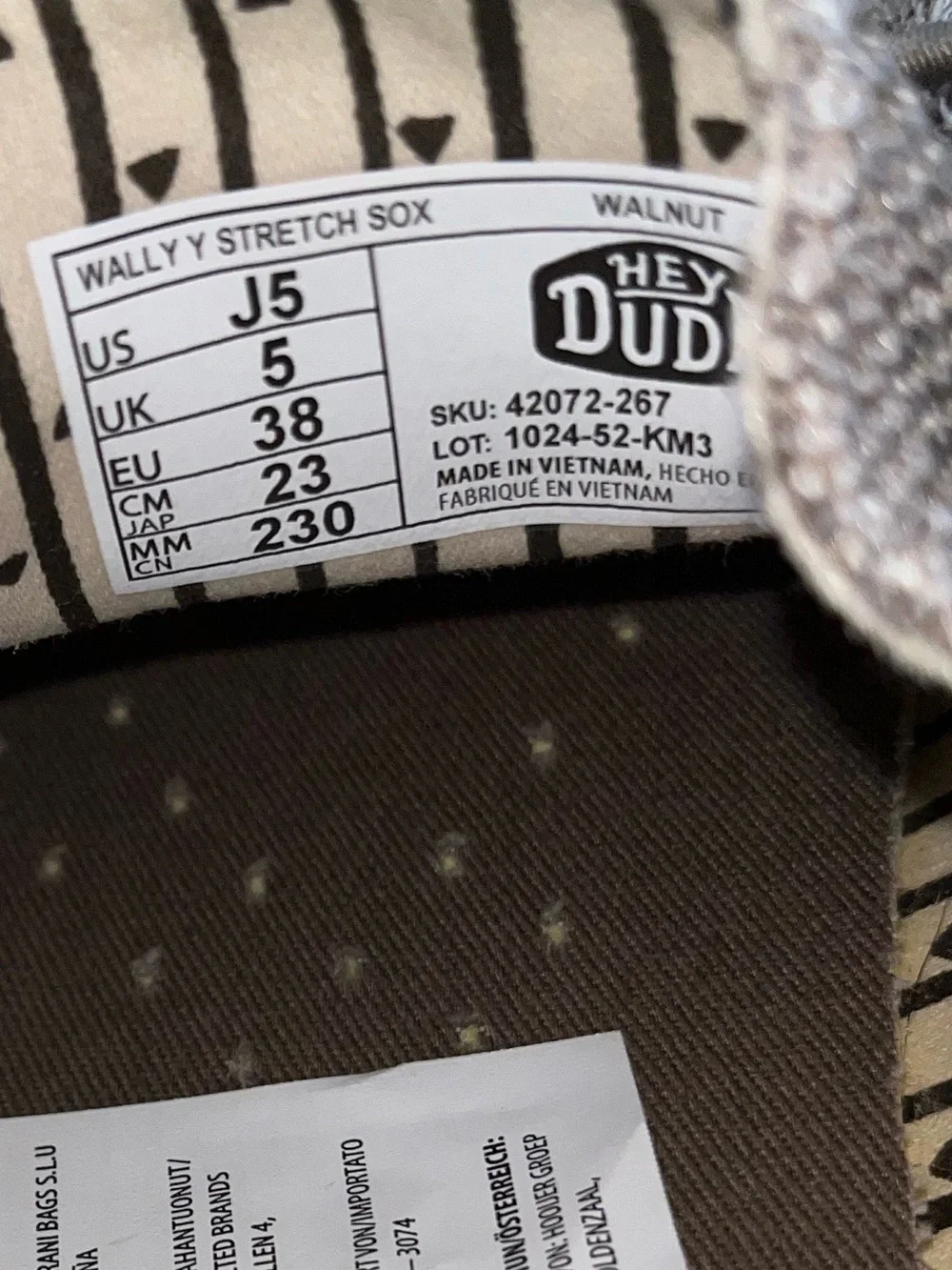 Hey Dude children Slip-On Loafers in Taupe Brown